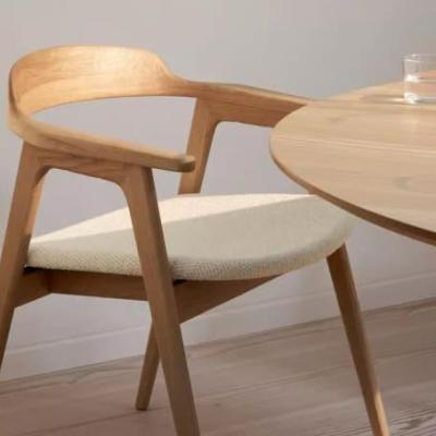 Calm Spaces with Natural Materials